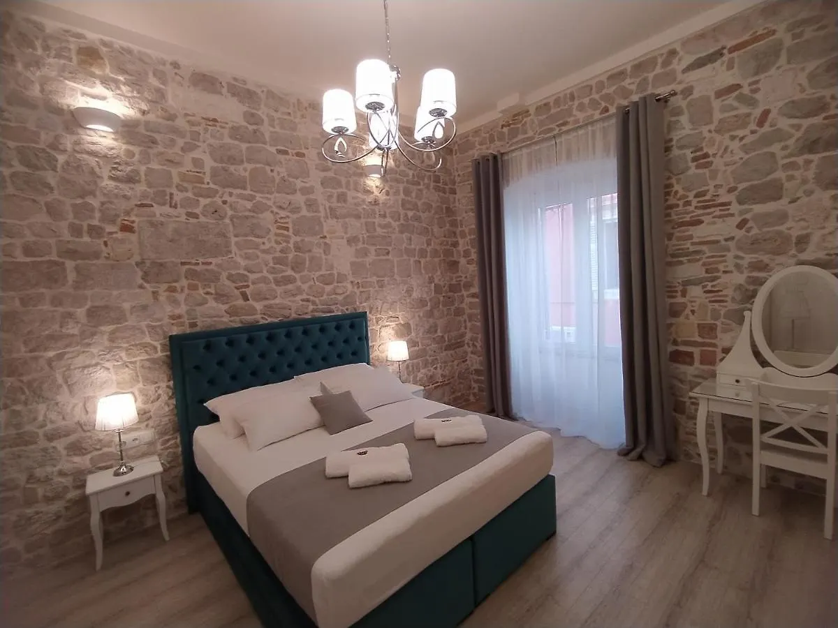 Apartment Antique Zadar - City Center
